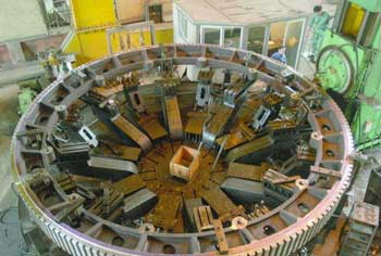 机械行业一个时期内要贯彻落实两个规划